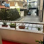 First Floor Apartment Next To The Sea 101