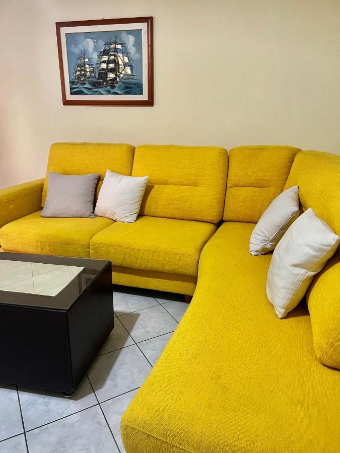 Apartment First Floor Next To The Sea 101